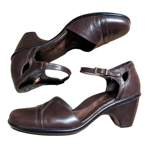 Dansko Shoes - Dansko Roxy Brown Leather Mary Jane Pump with Snake Print Accent (EU 38 / US 8)